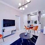 Laguna 3 *