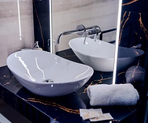 アパート Laguna 3